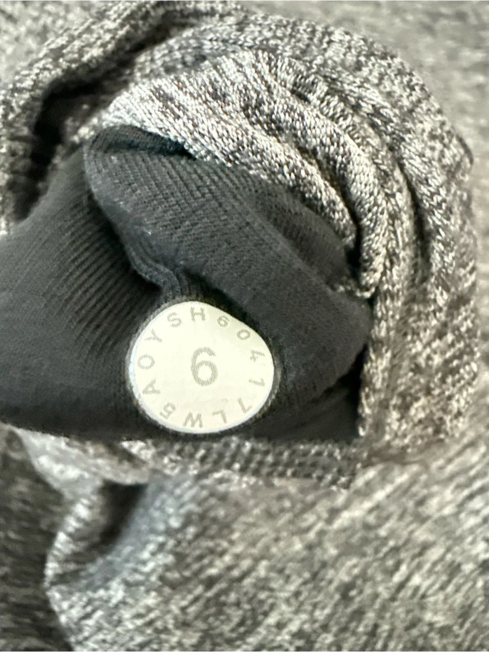 Lululemon Wunder Under Hi-Rise Tight Womens 6 Leggings Length 28 Yoga W5AOYS